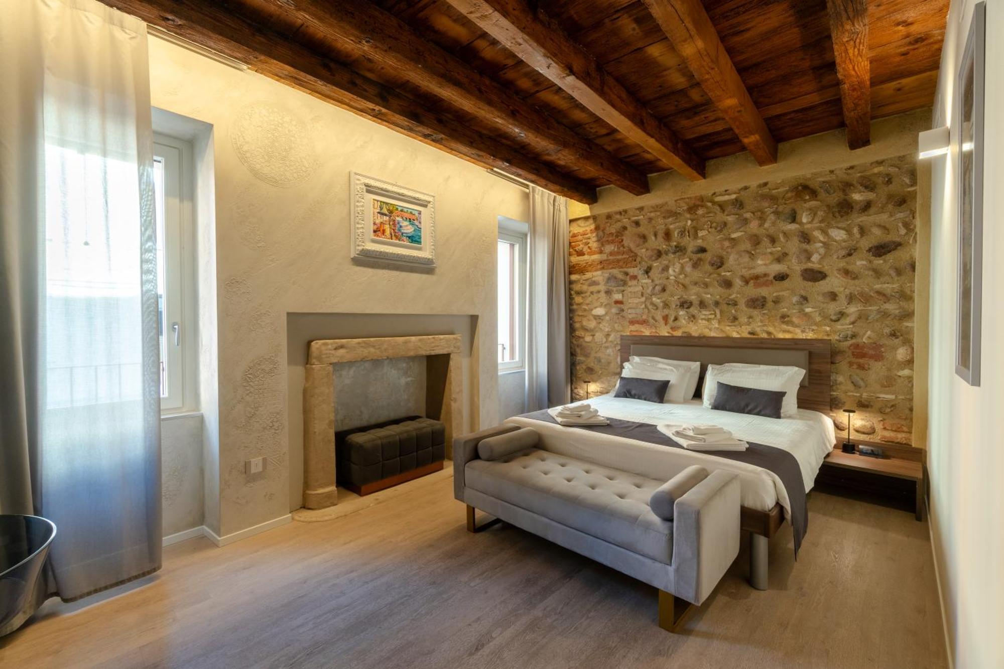Hotel La Casa In Paese Peschiera del Garda Exterior foto