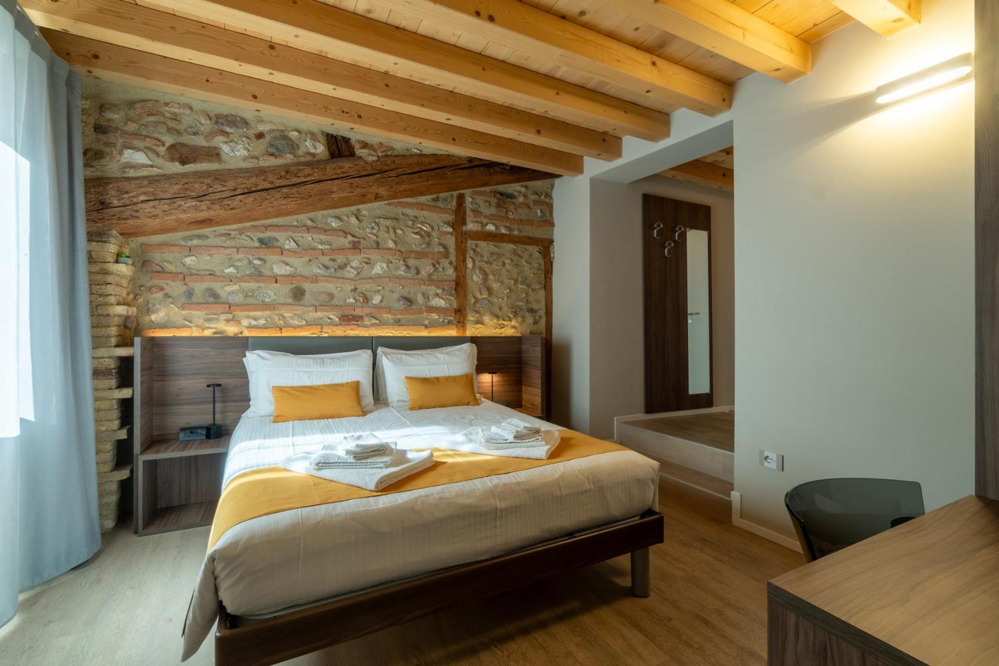 Hotel La Casa In Paese Peschiera del Garda Exterior foto