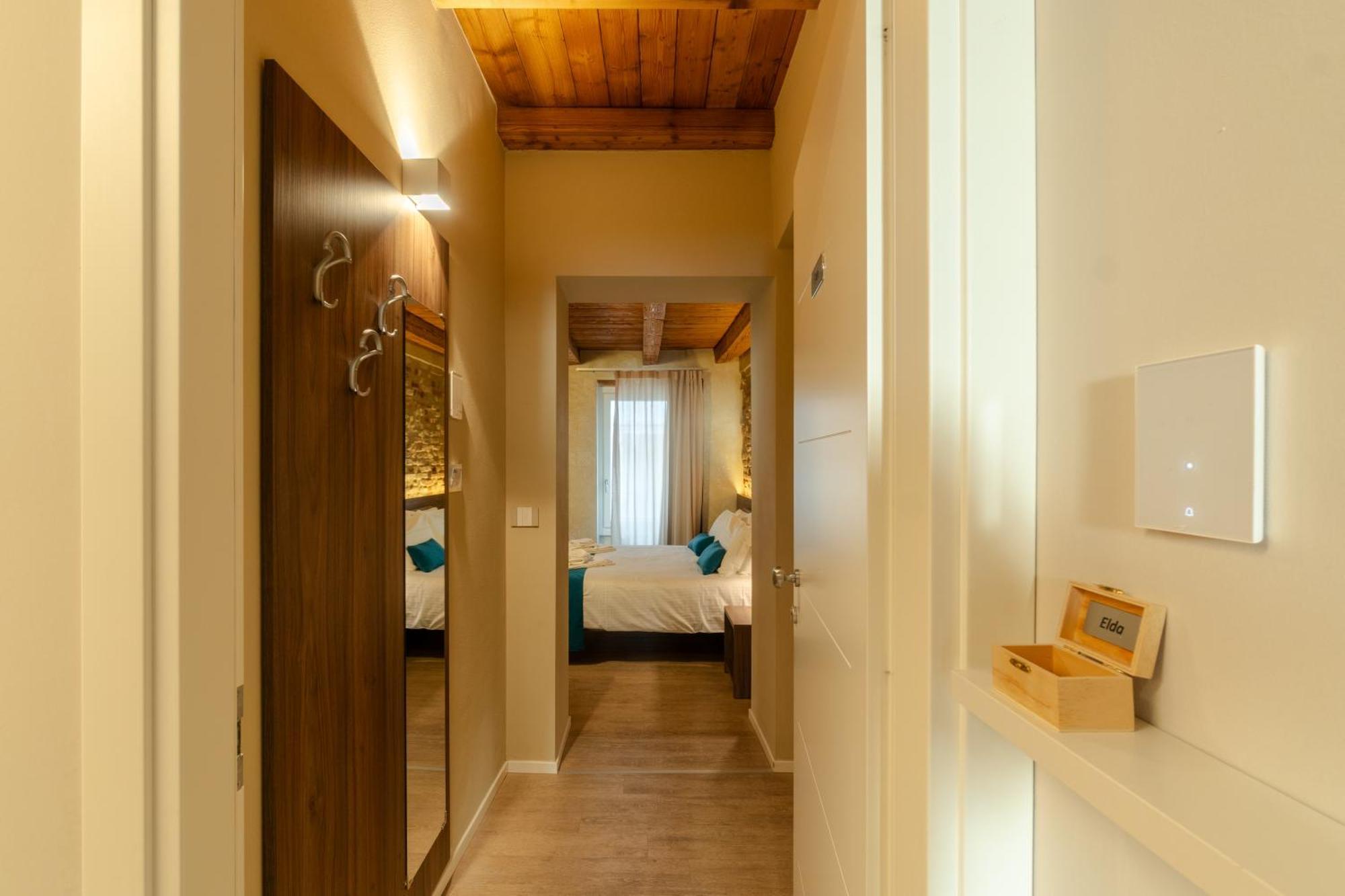 Hotel La Casa In Paese Peschiera del Garda Exterior foto